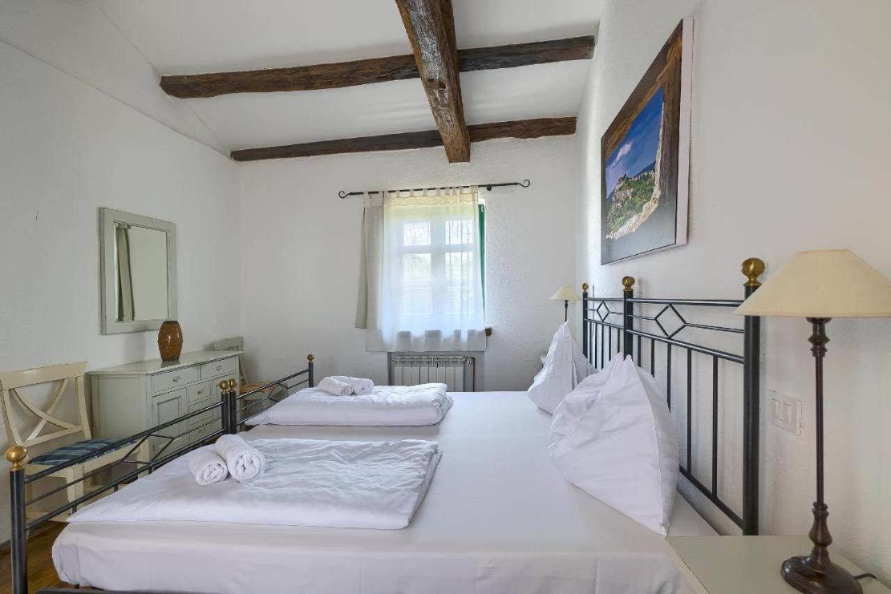 Villa Leopoldo By Istrian Country Houses Barat  Esterno foto